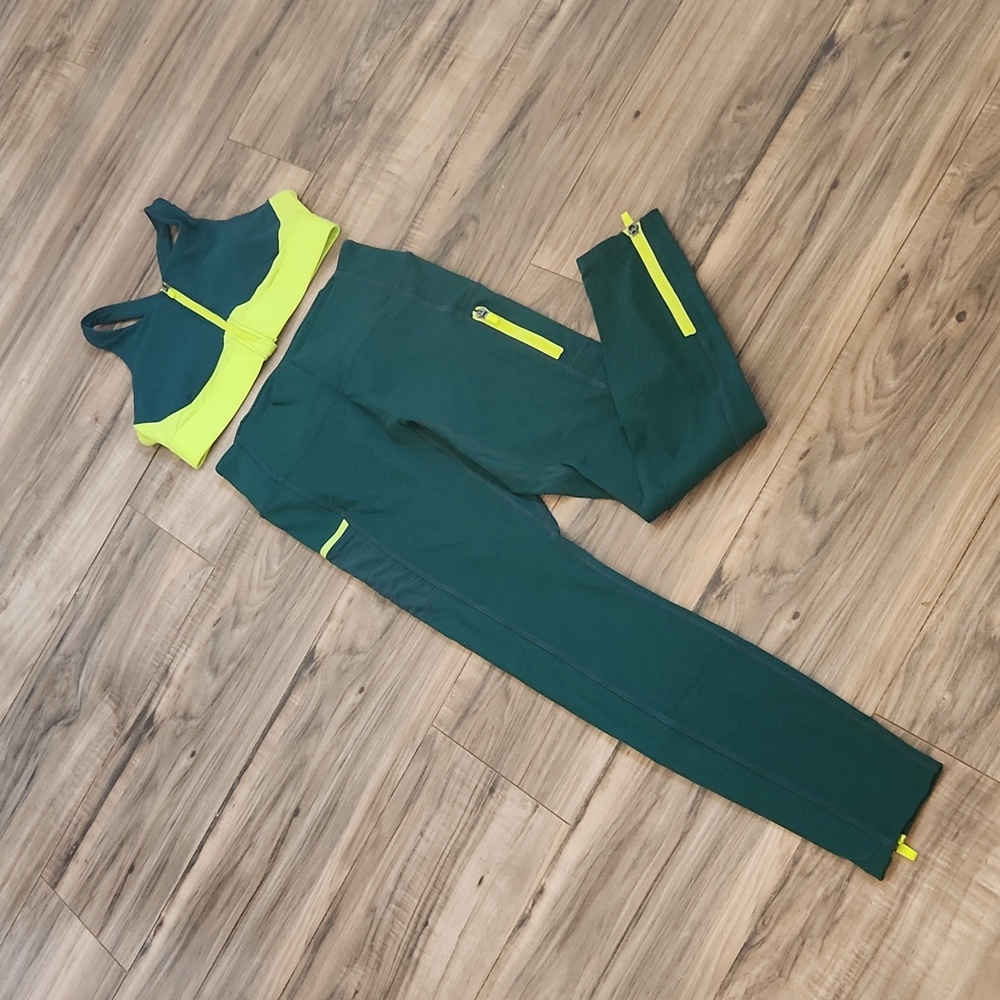 Fabletics Zip Front Sports Bra w/ Leggings Set Jungle Green/Yellow Size Medium